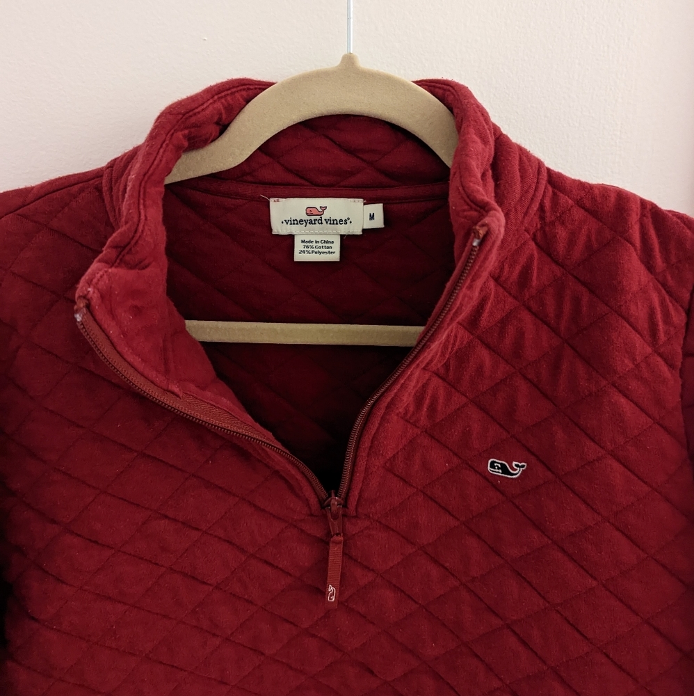 Vineyard Vines women pullover size M